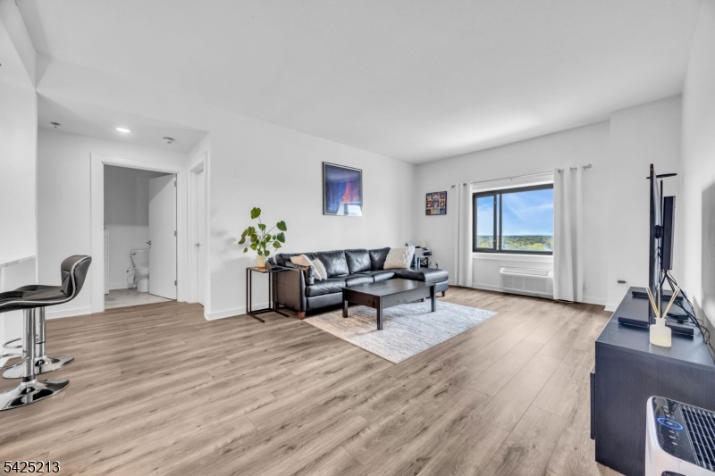 Skyview Condominium - Residential