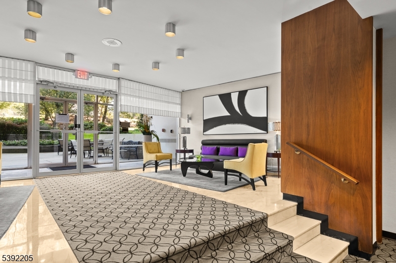 Claridge House - Residential