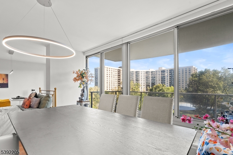 Claridge House - Residential