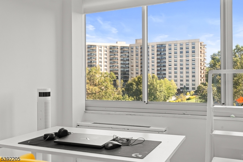 Claridge House - Residential