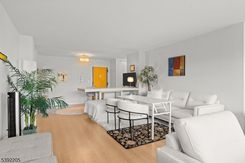 Claridge House - Residential