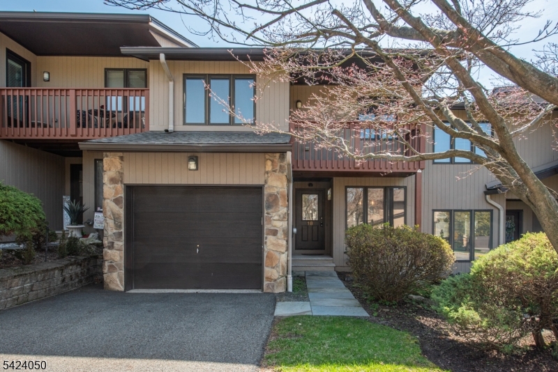 Wedgewood Knolls - Residential