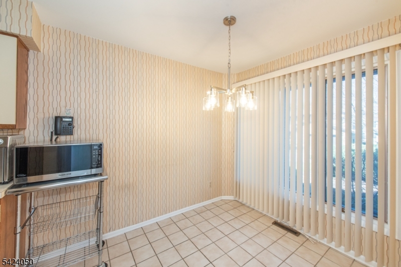 Wedgewood Knolls - Residential