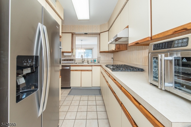 Wedgewood Knolls - Residential