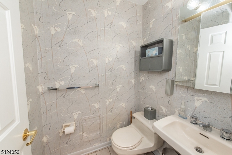 Wedgewood Knolls - Residential