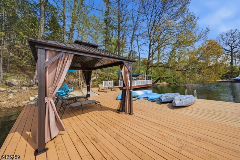 Crescent Cove - Residential