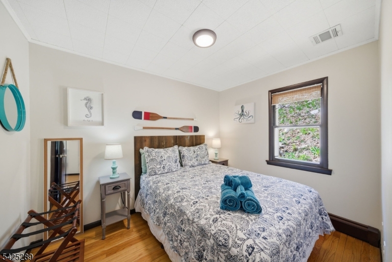 Crescent Cove - Residential