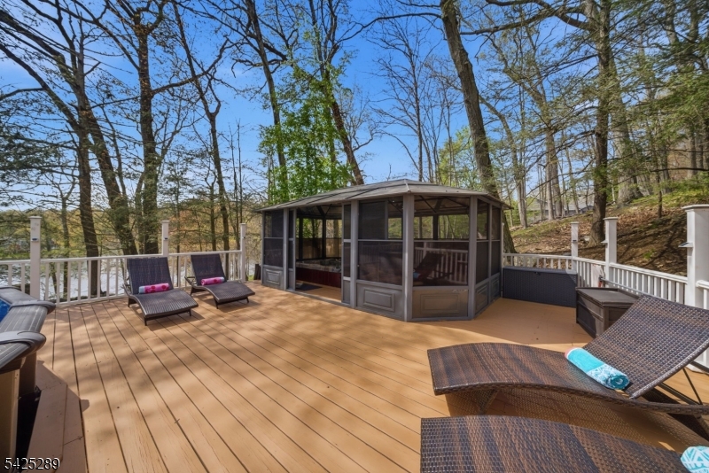 Crescent Cove - Residential