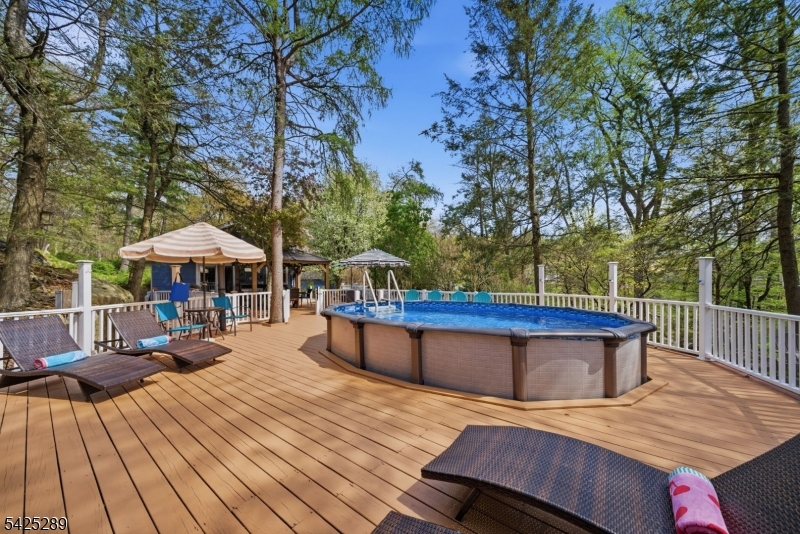 Crescent Cove - Residential