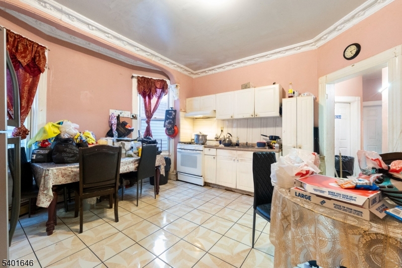 Mount Pleasant Section - Residential Income