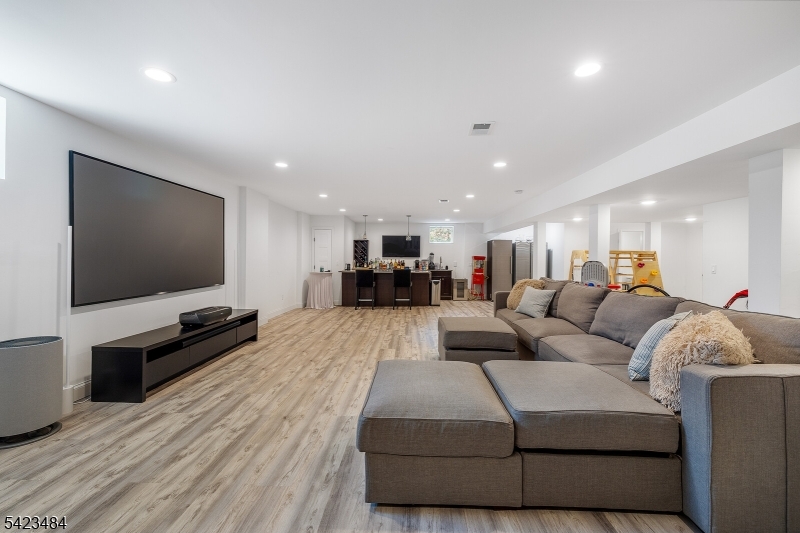 Cedar Hill - Residential