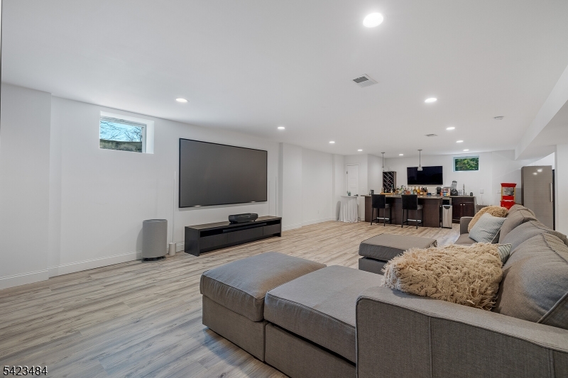 Cedar Hill - Residential