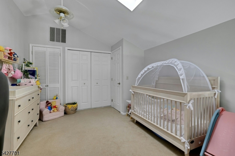 Crestmont Highlands - Residential
