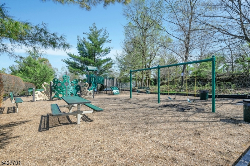 Crestmont Highlands - Residential