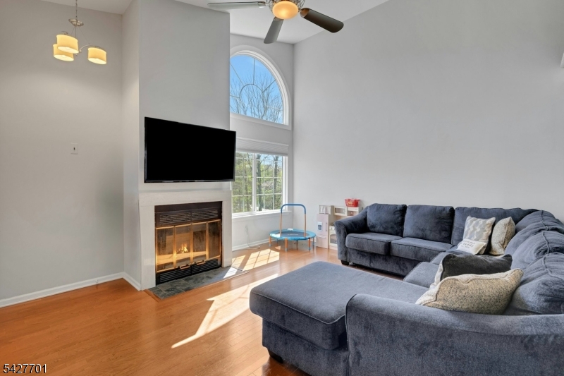 Crestmont Highlands - Residential