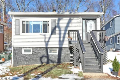 16 Coolidge Trl, Hopatcong Boro, NJ 07843 - MLS#: 3947273