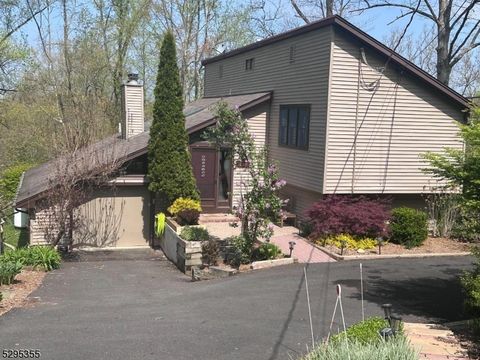 227 Sussex Ave, Andover Twp., NJ 07860 - #: 3908521