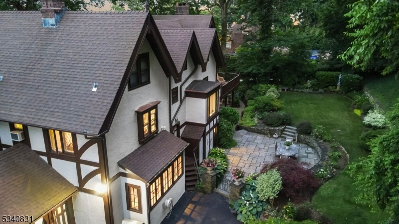 Estate Section - Residential