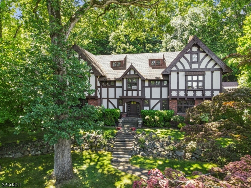 Estate Section - Residential