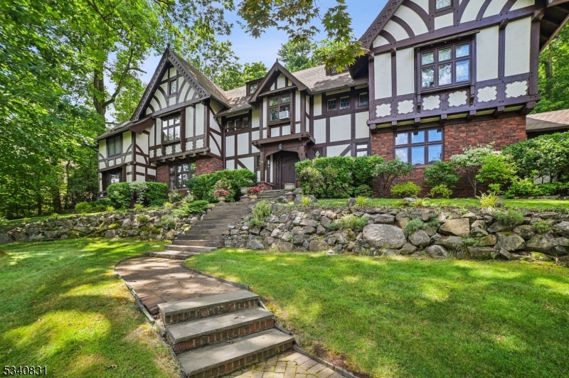 Estate Section - Residential