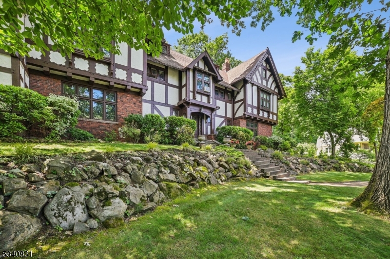 Estate Section - Residential