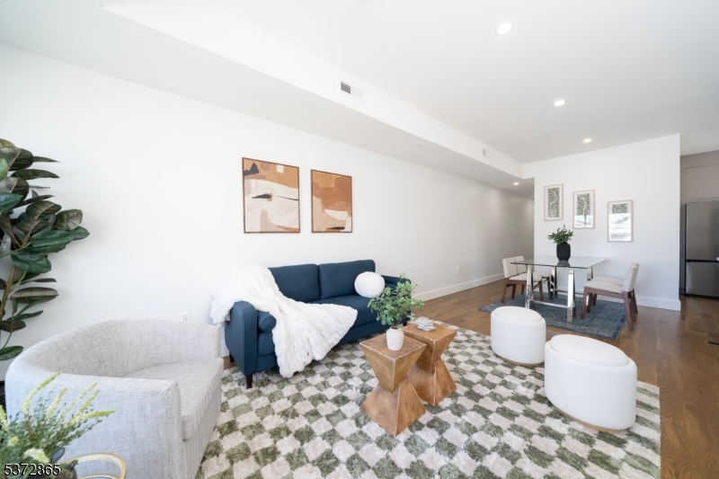 67 Virginia Avenue Condo - Residential