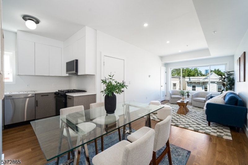 67 Virginia Avenue Condo - Residential