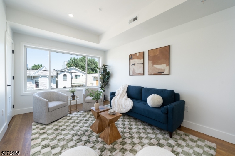 67 Virginia Avenue Condo - Residential