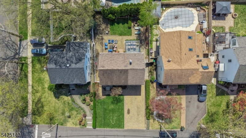 Yantacaw - Residential