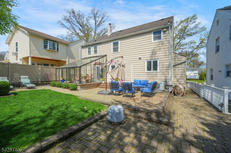 Yantacaw - Residential