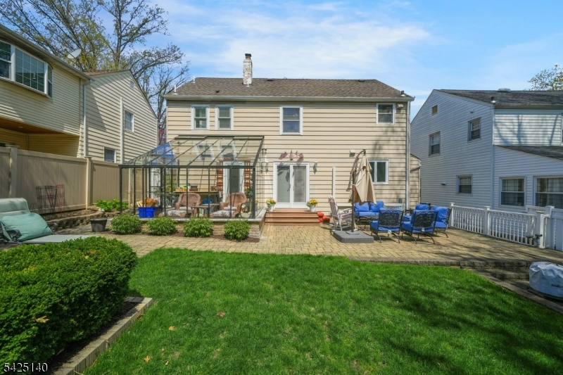 Yantacaw - Residential