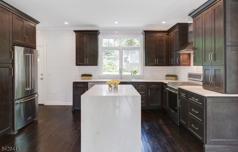 Maplewood Ave - Residential