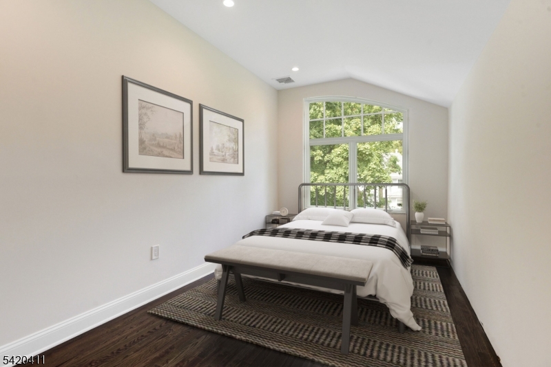 Maplewood Ave - Residential