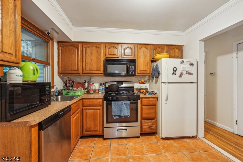 40 W Prospect St