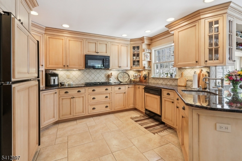 Shongum Lake - Residential