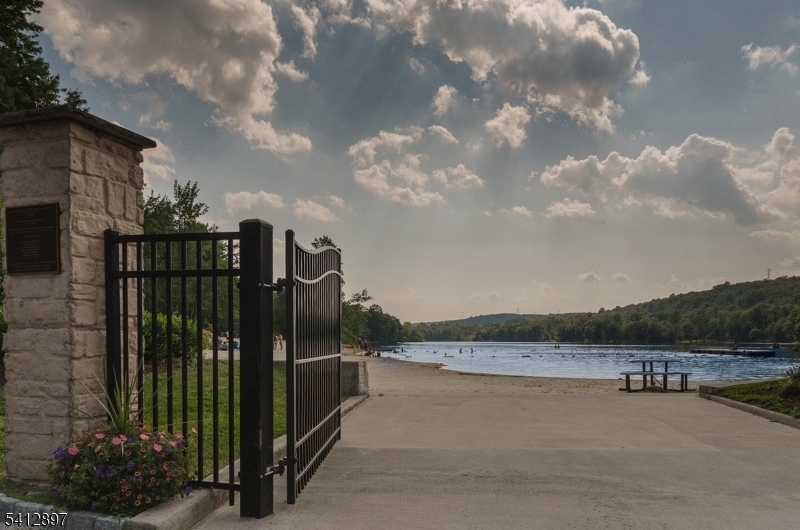 Shongum Lake - Residential