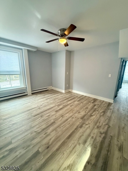 THE FLATS - Residential Lease