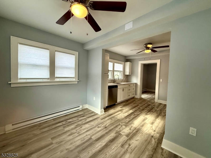 THE FLATS - Residential Lease