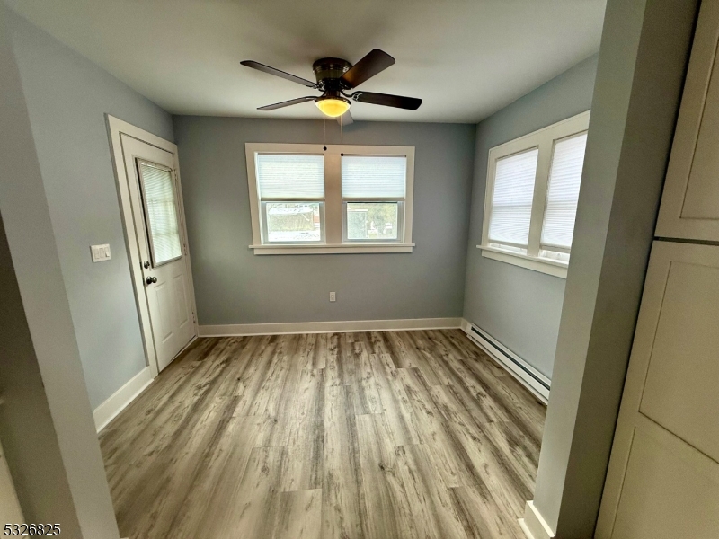 THE FLATS - Residential Lease