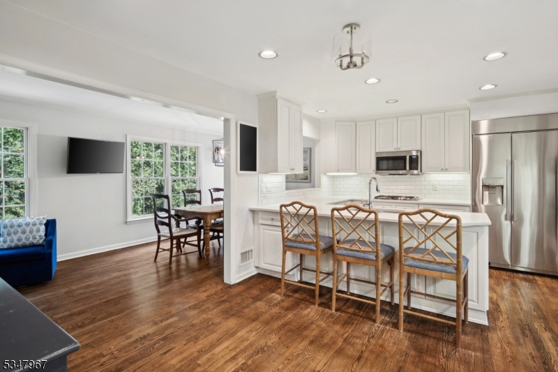 Rolling Hill - Residential