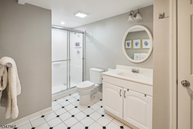 Rolling Hill - Residential