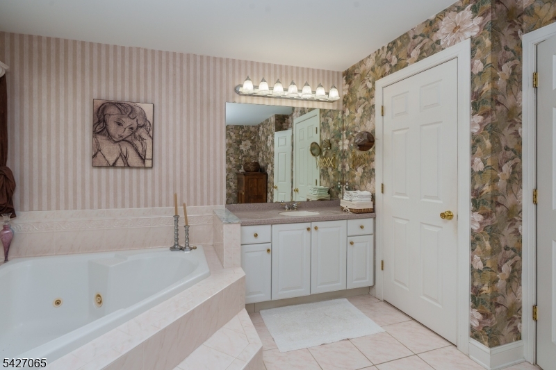 Cedar Crest - Residential