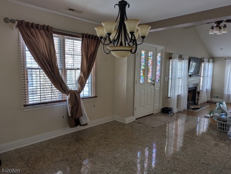 Stone Run II - D - Residential Lease