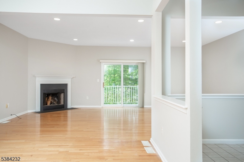 Glenmont Commons - Residential