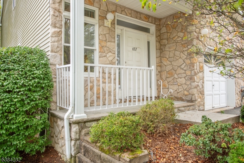 Glenmont Commons - Residential