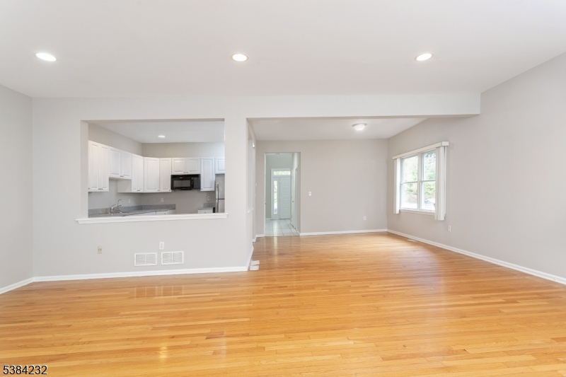 Glenmont Commons - Residential