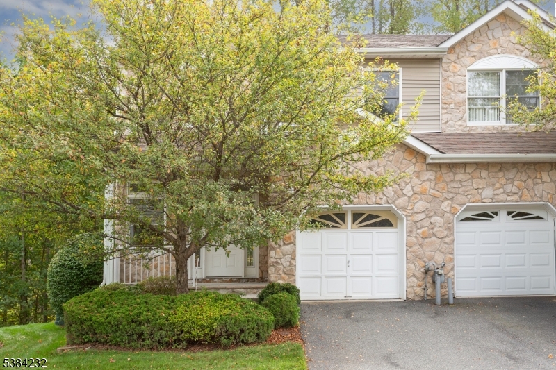 Glenmont Commons - Residential