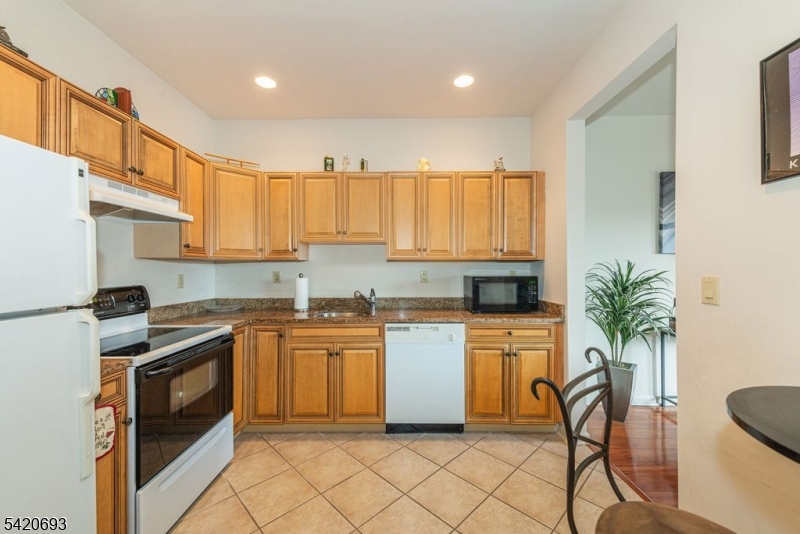 Mountain Ridge - Residential