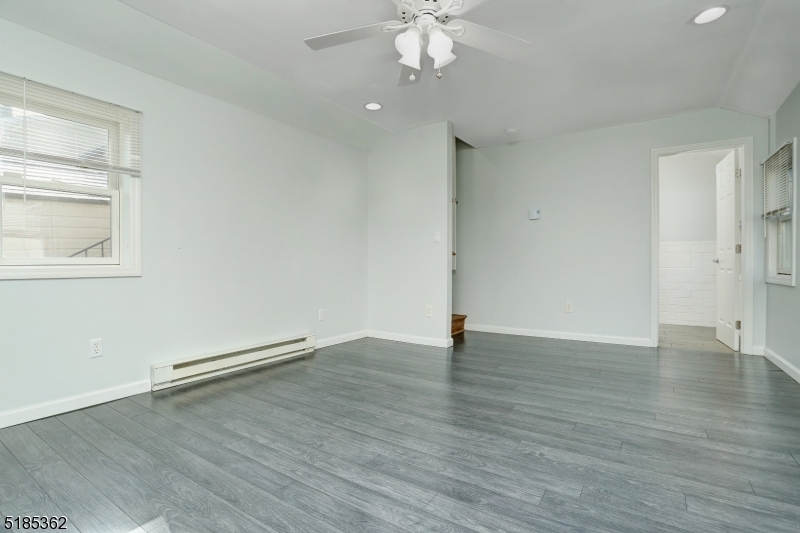 Lake Hiawatha - Residential Lease