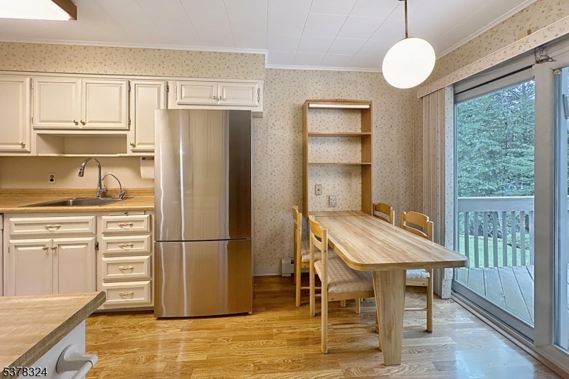 White Meadow Lake - Residential